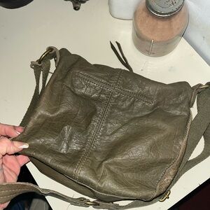 Vintage Green Leather Crossbody Bag with Adjustable Straps by The Sac
